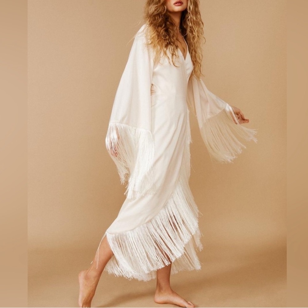 Fringe wrap satin white dress